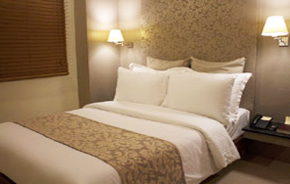 Pghi Hotel 奎松市 外观 照片
